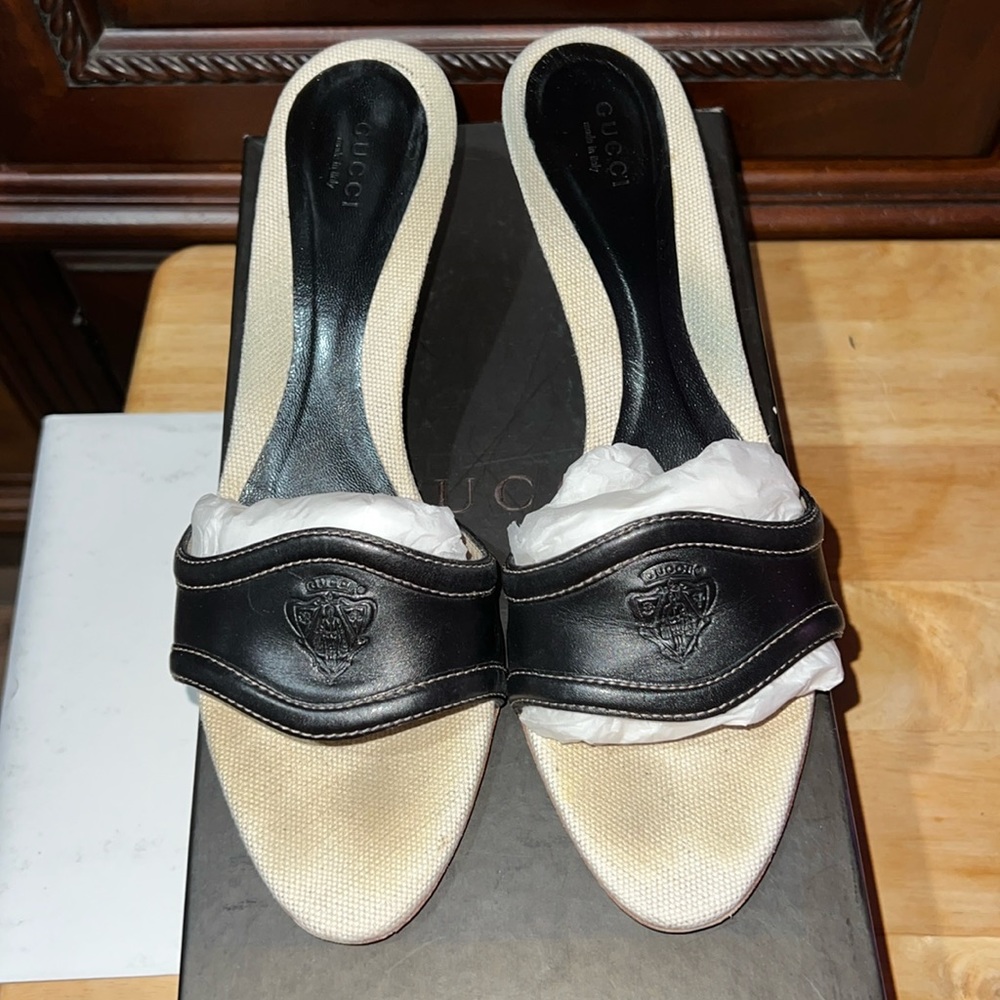 Gucci high heel